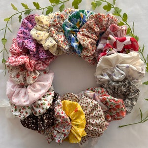 Floral Printed Cotton Scrunchies Flower Scrunchy Floral Hair Accessories Hair Ties Flower Print Gift for Her Bridesmade Gift Present