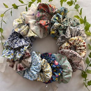 Floral Printed Cotton Scrunchies Flower Scrunchy Floral Hair Accessories Hair Ties Flower Print Gift for Her Bridesmade Gift Present