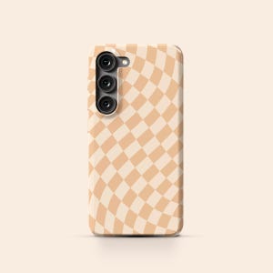 波模様のチェック柄スマホケース、ベージュチェック柄iPhone 14ケース、秋らしいiPhone 13ケース、レトロなiPhone 12ケース、秋のiPhone 11用保護ケース 画像 5