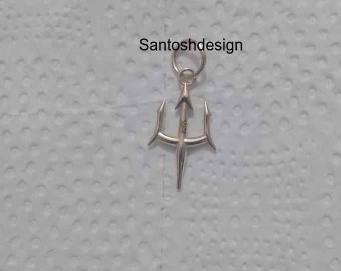GOLD PENDANT
