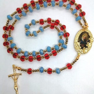 Rosario de Pompeya, Virgen de Pompeya, Rosario en cristales rojos y azules, Rosario artesanal, Coronilla a la Virgen de Pompeya.