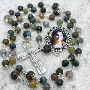 Blessed Carlo Acutis Rosary bead, Catholic Rosary gemstones, Carlo Acutis, Italian rosary, chaplet of Carlo Acutis, gift for first communion