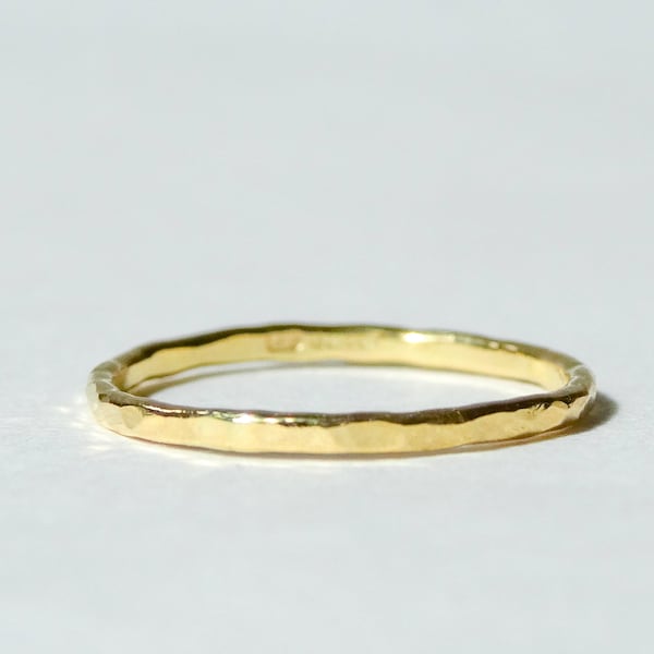 Hammered 9ct or 18ct Gold Ring Yellow, White or Rose Gold