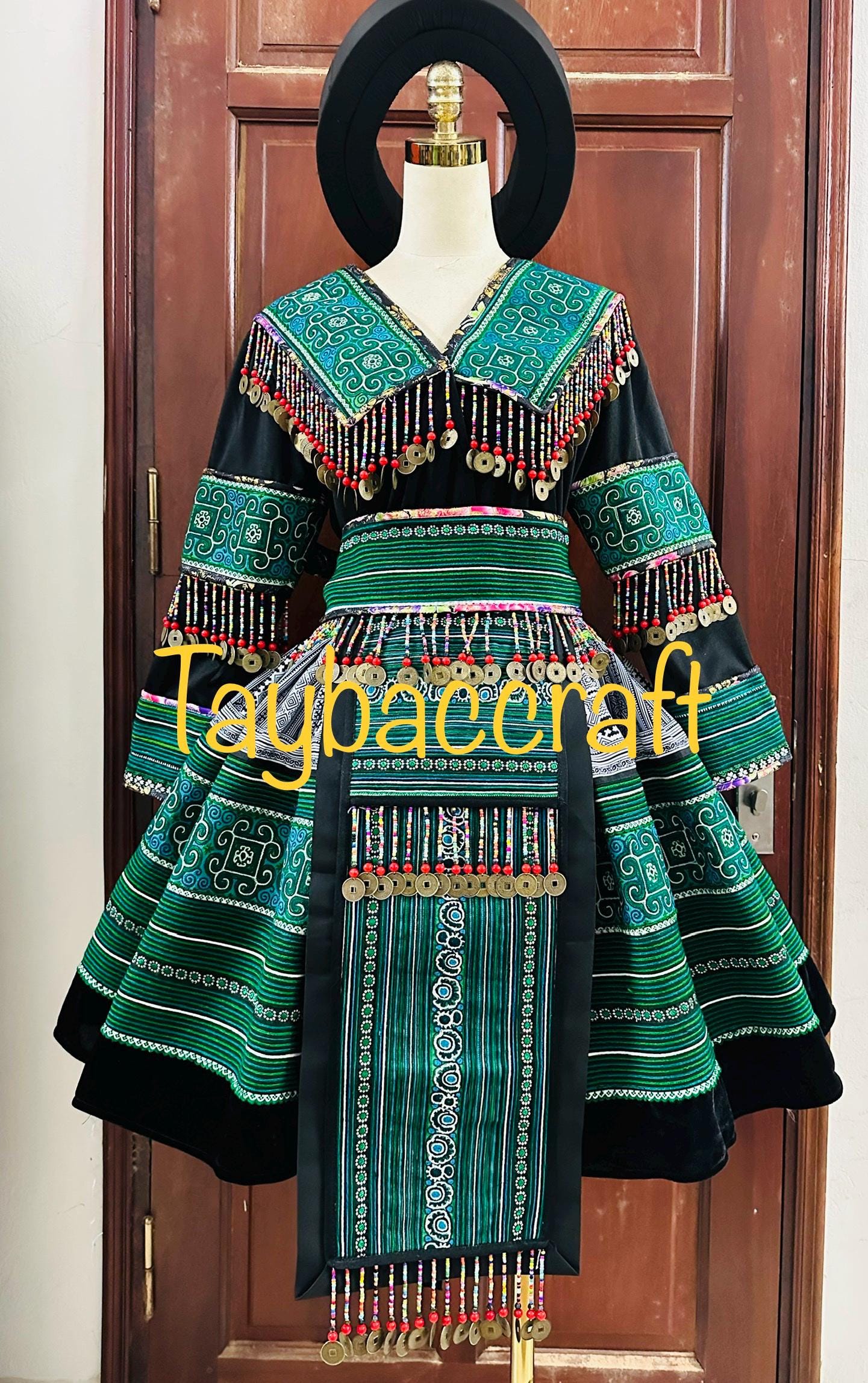 chinese dress ladies Amazon.com: TTYAO REII Hmong Miao Dress Set for Women Chinese National  Costume Exotic Dance Outfit for Traditional Festival Carnival (S):  Clothing, Shoes & Jewelry main image 1