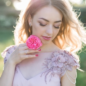 Lavender 3D Flower Lace Tulle Wedding Dress: Detachable Silk Slip