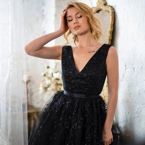 Black Alternative Bridal Dress, Black Glitter Lace Wedding Dress, Gothic Tulle Wedding dress, Gothic quest wedding dress, Floral Black Dress