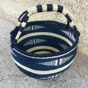 U shopper Bolga basket,Large basket African Market basket, Bolgatanga Baskets,Storage basket, Gift basket, Made in Ghana