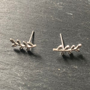 Blätter Ohrstecker, Ear Climber from Sterling Silver, Stud Earrings, Ear climber, minimalist Pair or Single image 2