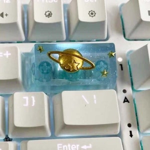 Copritasti spazio carino, copritasti Moon Star, copritasti personalizzati, copritasti in resina, copritasti artigianali, set di copritasti, copritasti Backspace, regalo personalizzato, regali di Natale