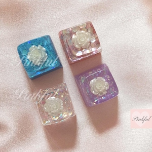 Cute Rose Resin Keycaps,Pink Flower Keycap,Anime Keycaps,Custom Keycap,Artisan Keycap,Keycap set,Esc Keycap,Gifts For Her, Gifts For Him