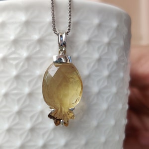 Citrin Anhänger, Citrin Schnitzereien, Citrin Ananas, 925 Silber Anhänger, Citrin Schmuck, Handgemachte Schnitzereien, Weihnachtsschmuck, Minimalistisch