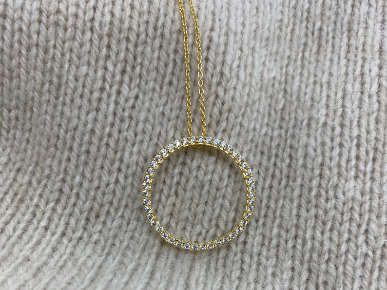 Cute studded hollow circle pendant necklace