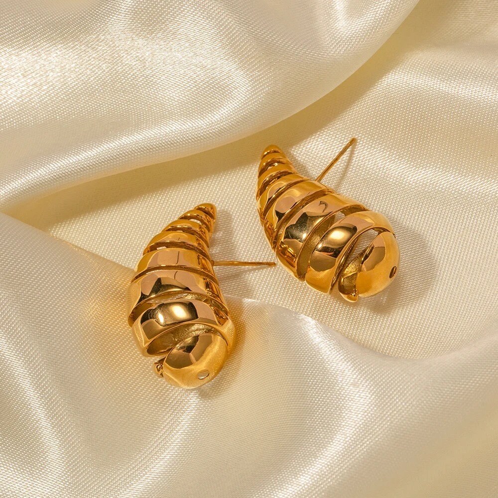 5grm 2024 gold earrings