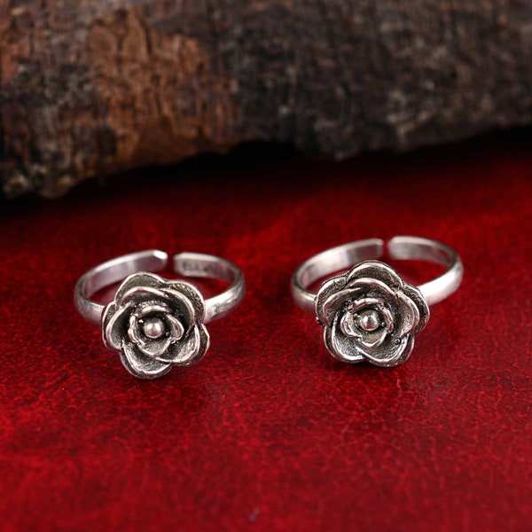 Antique Silver Adjustable Tiny Rose Toe Ring, Flower Toe Ring, Rose Toe Ring, Rose Toe Ring, Adjustable Toe Ring, Toe Rings For Woman