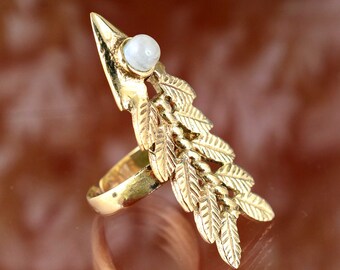 Moonstone Ring, Leaf Ring, Full Finger Ring, Bohemian Ring, Long Statement Ring, Arrow Ring, Handmade Ring, Gemstone Ring, Unique Ring