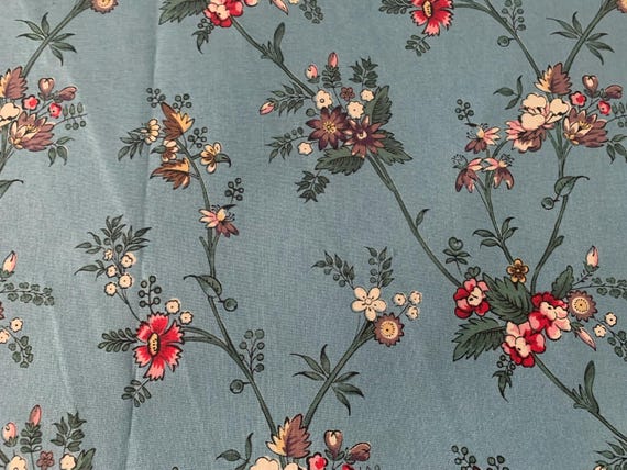 Williamsburg  collection fabric Windham  fabrics blue flower  Cotton quilting fabric  OOP  by the YARD
