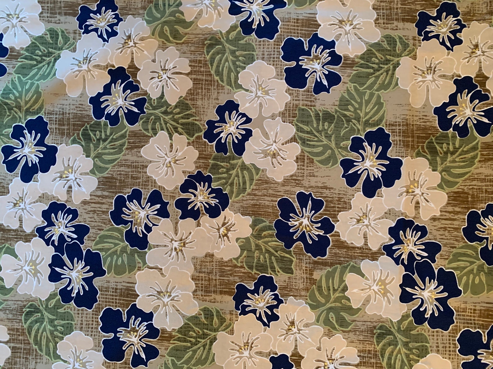 Hawaiian Print Cotton Fabric Hawaii Aloha Fabric 100 Etsy