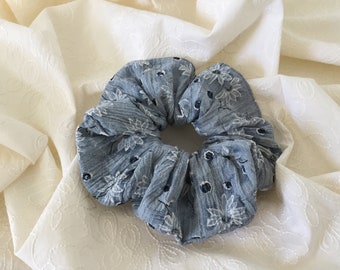 hair scrunchies, crinkle scrunchies, handmade scrunchies, floral scrunchies, scrunchy