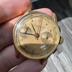 Vintage Watch Chronographe Suisse Antimagnetic 18K Rose Gold 17 Rubis