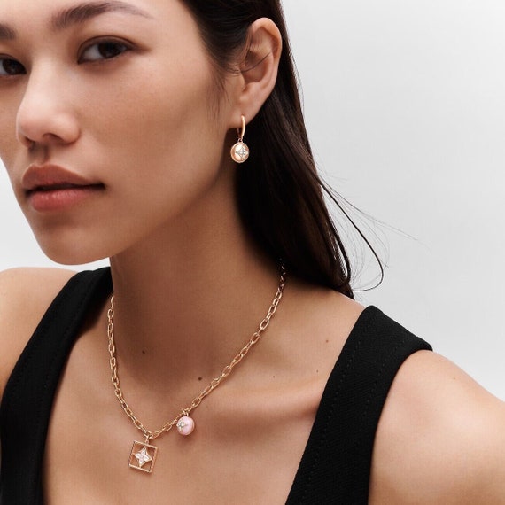Louis Vuitton Pendant Necklace 18k Diamond Pink Op