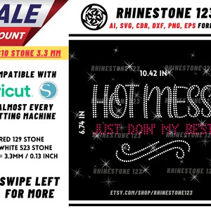 以下が含まれることがあります： 黒い背景に白いラインストーンで「HOT MESS JUST DOIN MY BEST」というテキストが書かれたデジタルデザイン。デザインの幅は10.42インチ、高さは6.74インチです。このデザインは、Cricutやその他のカッティングマシンに対応しています。デザインは、直径3.3mmのSS10サイズのラインストーンで提供されています。