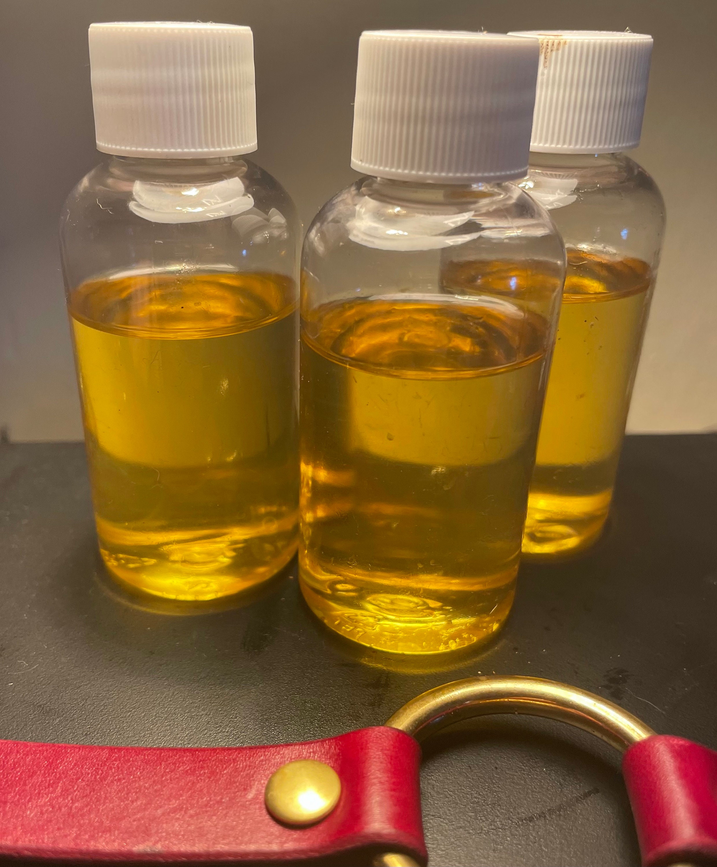 Leather Conditioning Oil 100 Pure Neatsfoot Oil Etsy