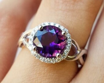 Natural amerthyst ring in 92.5 silver, Beutiful purple amethyst ring. 92.5 silver ring.