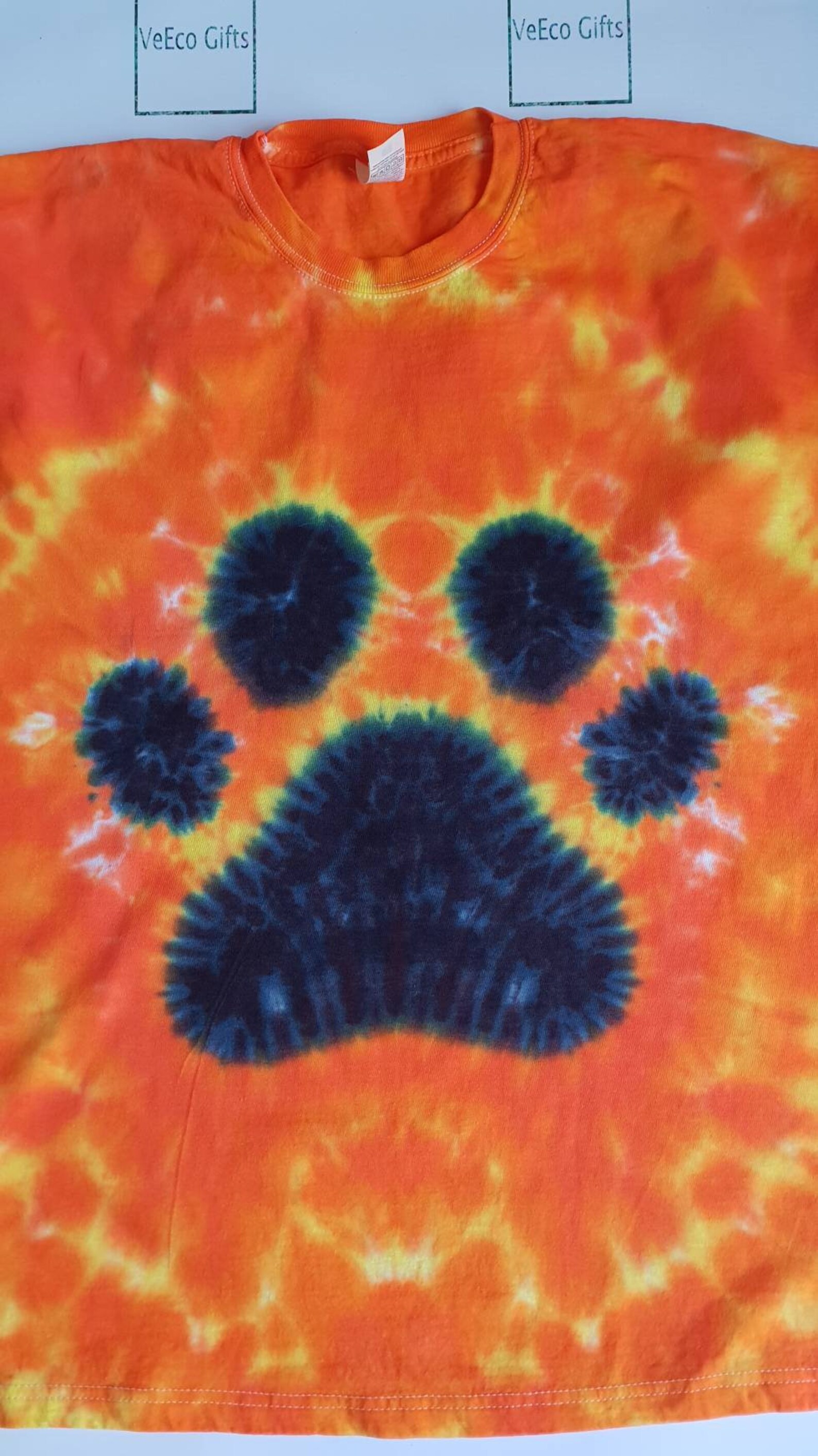 Paw print unique unusual tie dye t-shirt custom colours | Etsy