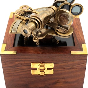 Replica of Vintage Nautical Bronze Sextant Solid Brass Ship Astrolabe Antiquelook Navigation Instrument Home décor gift maritime instrument