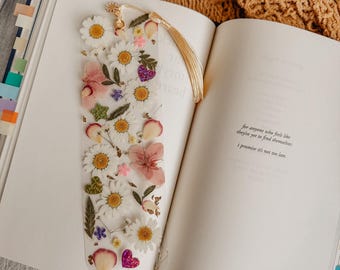 Floral Bookmarks - Daisy Chain Fields Collection by Olivia Rodrigo