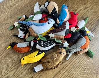 ぬいぐるみ・人形・置物 ハンドメイド 小鳥 ぬいぐるみ 装飾付き