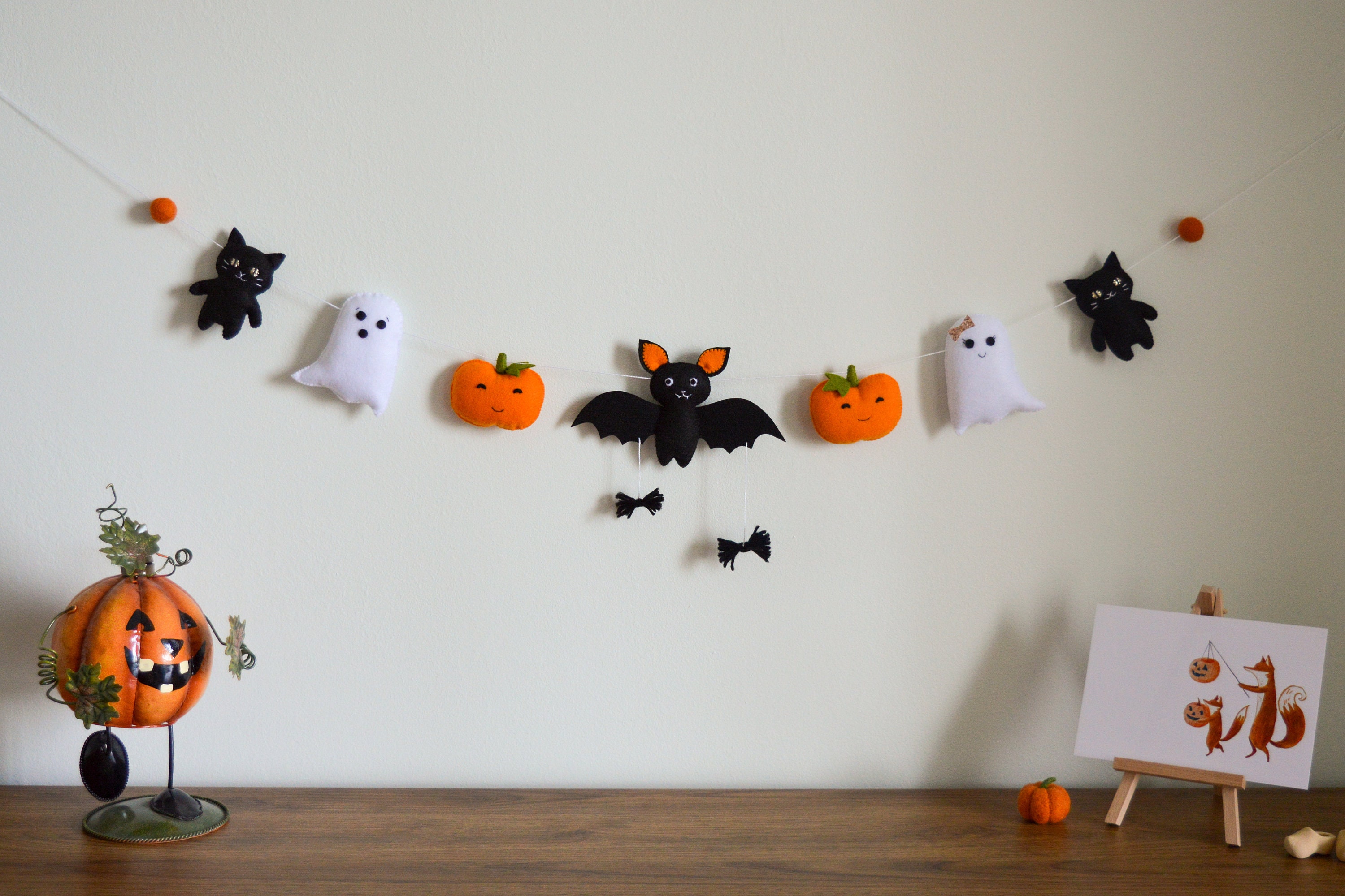 Halloween-Girlande Mit Kürbissen & Fledermäusen – 15 M Glitzerndes Lametta | Für Drinnen & Draußen, Baum, Auto, Parade