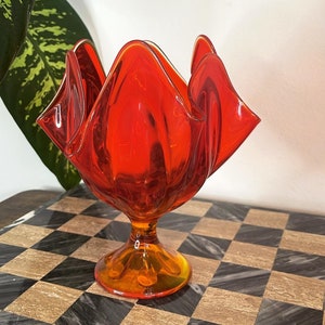 Vintage Viking Epic Swung Glass Handkerchief Pedestal Vase, Amberina 7x6&quot;