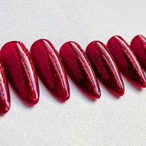 DOROTHY (Handmade Soft Gel Press Ons)