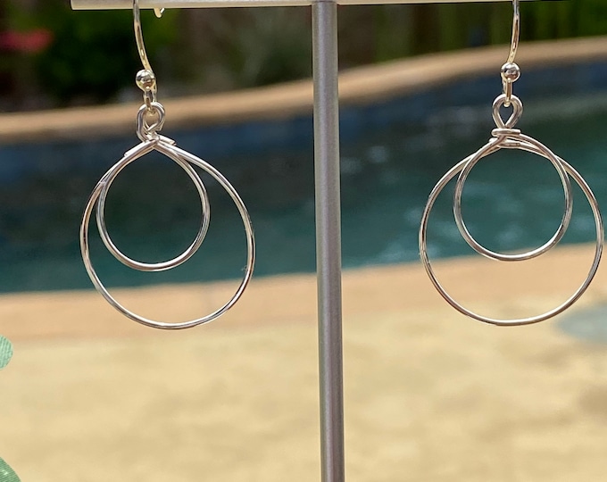 Simple circle hoop earrings, circle earrings, circle dangle earrings, dangle earrings, handmade earrings, silver earrings, earrings