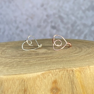 Heart Wire Ring, Handmade, Dainty Ring, minimalist jewelry, Silver, Rose Gold, Gold