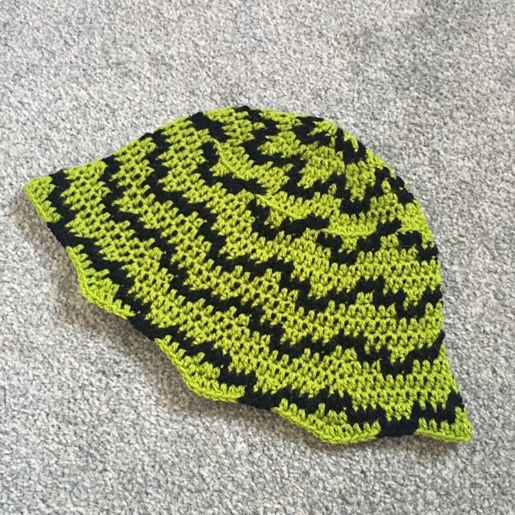 Wavy Bucket Hat Crochet Pattern | Etsy UK
