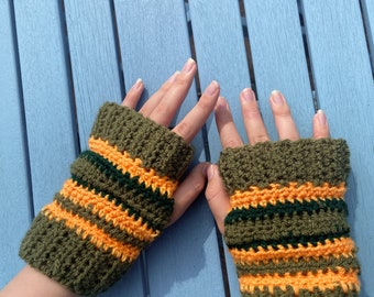 Coraline-Inspired Fingerless Gloves Crochet Pattern