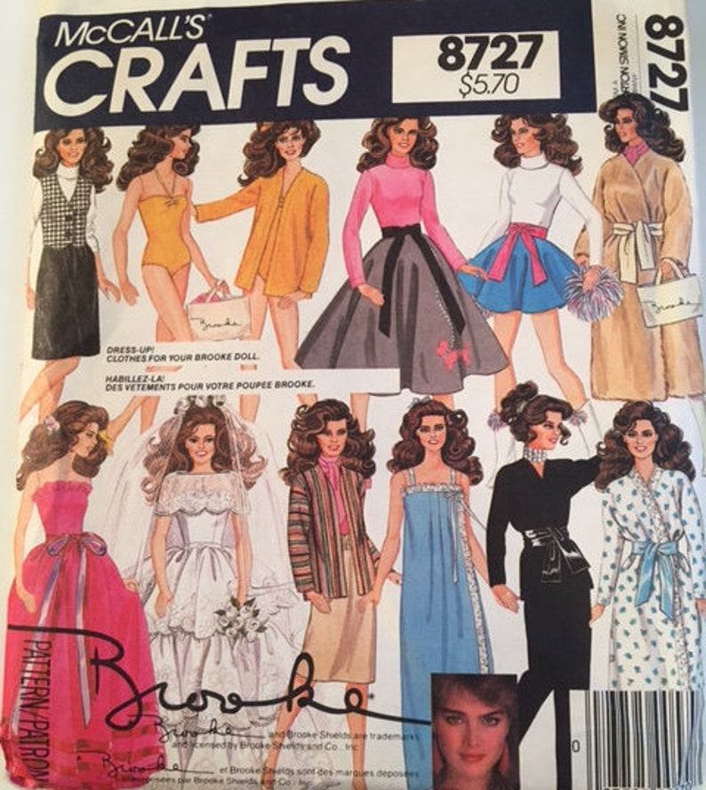 Fashion Doll 11.5 Clothes Pattern Gown Coat Wedding Dress Pj/'s Poodle Skirt Swimwear Cheerleader Workwear McCalls 8727
