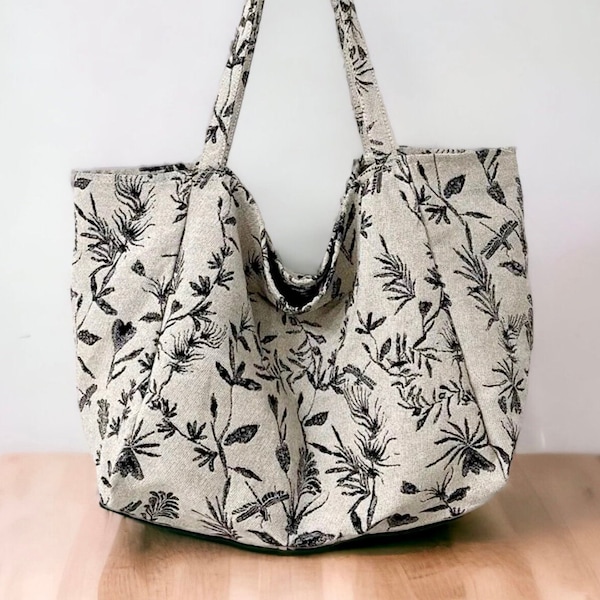 Floral Tote Bag, Thick Floral Botanical Tote Bag, Shoulder Tote Bag, Beach, Weekender, Shopping Tote Bag, Tapestry Style Bag, Minimalist Bag