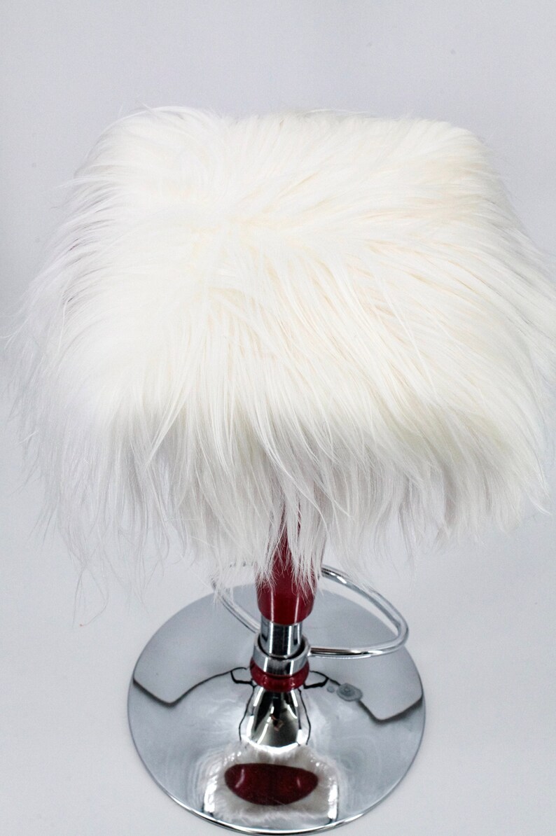 Ivory Long Hair Fur Chair Cushion Ivory Long Hair Fur Chair Cushion