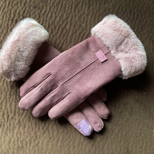 Purple  Gloves, Winter Gloves, Women's Accessories, Faux Fur Cuff Gloves, Smart Touch Gloves, Winter Gift