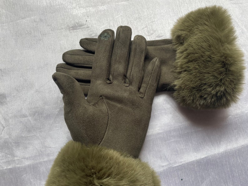 Green Gloves, Winter Gloves, Women's Accessories, Faux Fur Cuff Gloves, Smart Touch Gloves, Winter Gift image 3