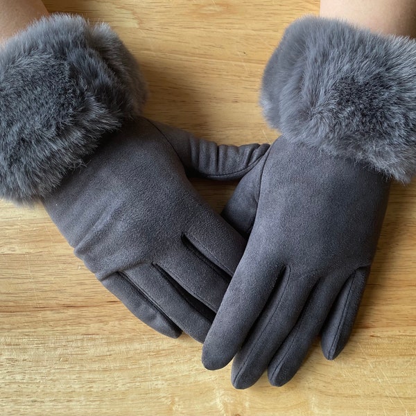 Gray Gloves, Winter Gloves, Women's Accessories, Faux Fur Cuff Gloves, Smart Touch Gloves, Winter Gift