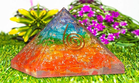 Seven Chakra Onyx Orgone Reiki Healing Gemstone Pyramid 60-65mm 
