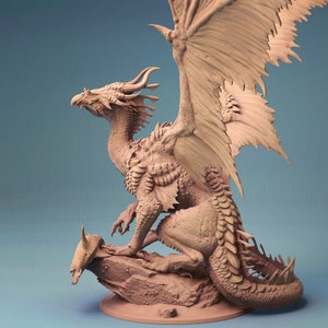 D&D Miniature - Bronze Dragon