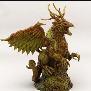 D&D Miniature - Forest Dragon