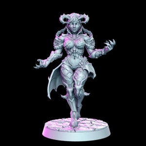 D&D Miniature - Levedith (Female Succubus)