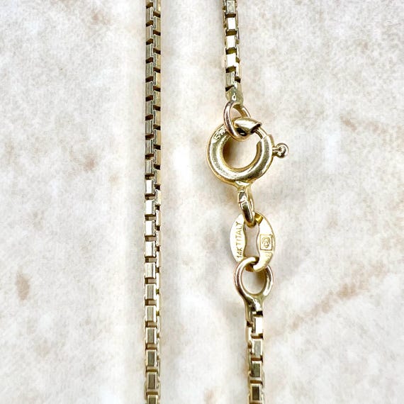 14K Yellow Gold Box Chain Necklace - 18 Inch Gold Cha… - Gem