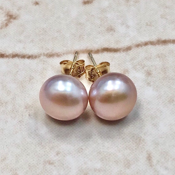 Set Of 4 Pearl Studs In Different Sizes & Rose Gold-Toned Pearl Studded  Hoop Earrings at Rs 257.00 | मोतियों की बालियां, मोती की कान की बाली, पर्ल  इयररिंग - Ayesha Fashion